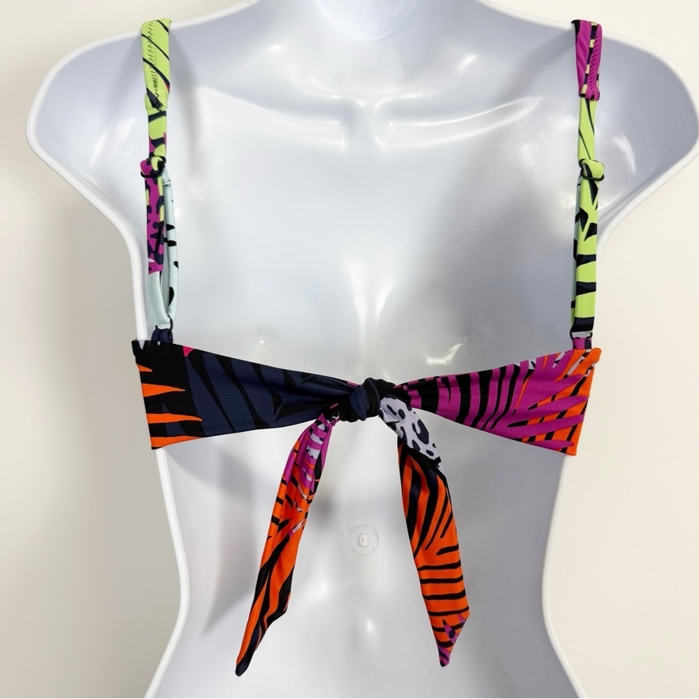 Bar iii Bikini Top Womens Size Small Black Multicolor Palm Prowl Foliage NWT - Picture 3 of 9